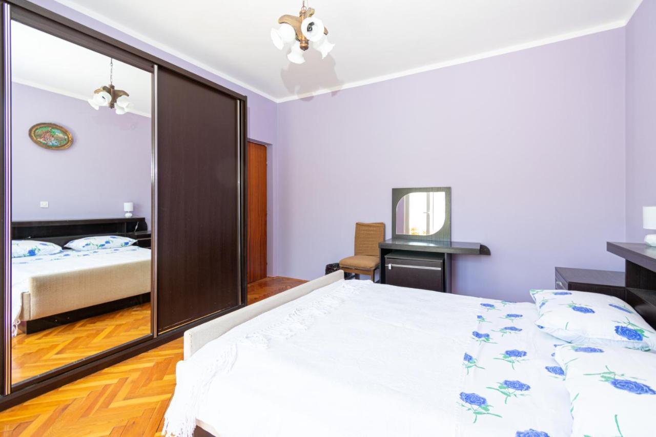 Apartments with a parking space Kraj, Pasman - 8457 Tkon Bagian luar foto